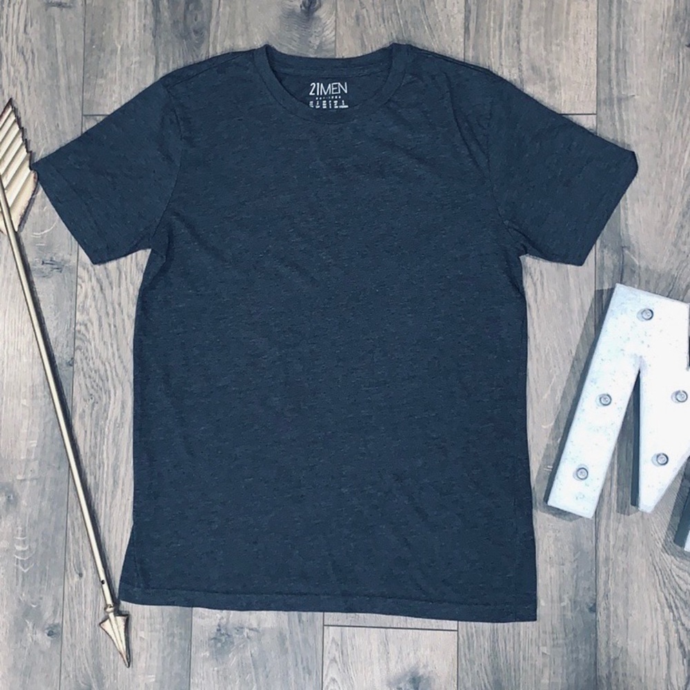 🎀4/$15🎀 Forever 21 Men Super Soft Tee